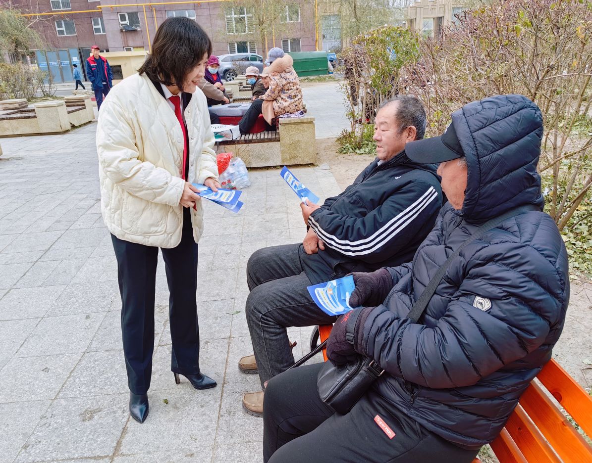 法润民心 《法治宣传教育法》引领普法新风尚，社会经济咨询服务直达百姓家门口